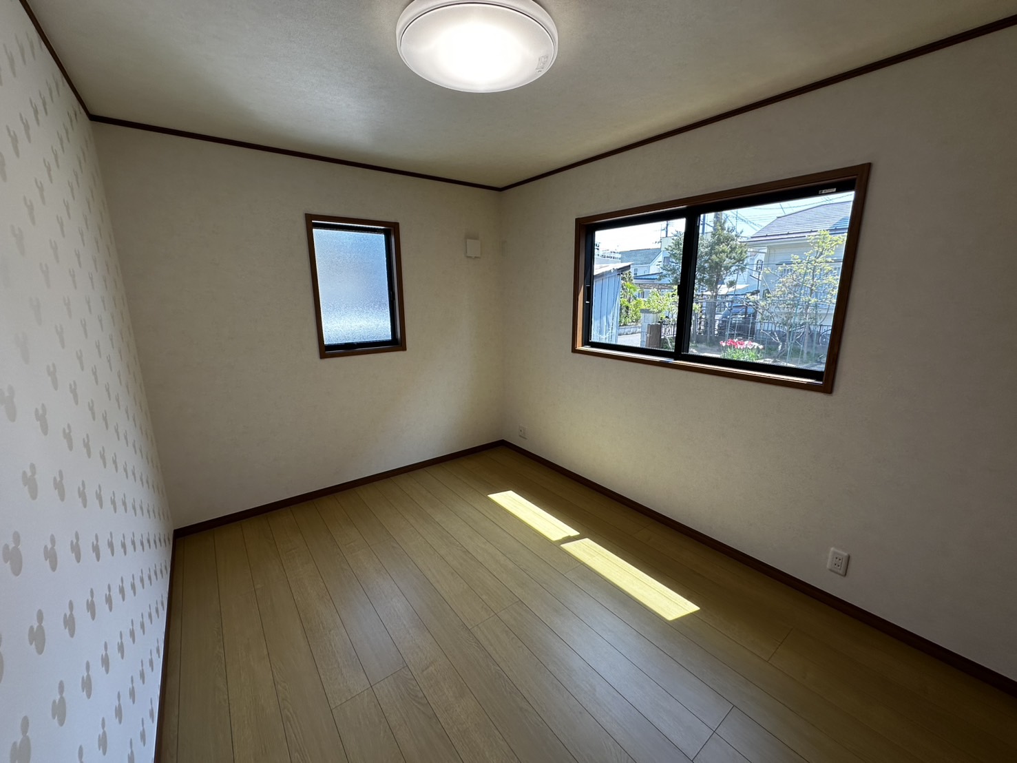 https://joy-house.info