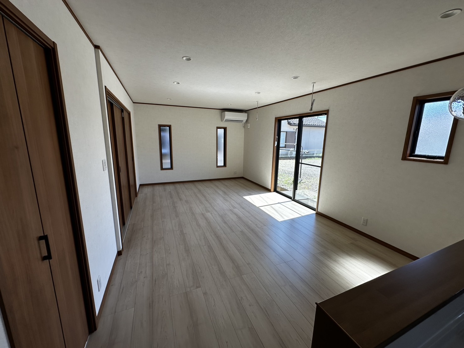 https://joy-house.info
