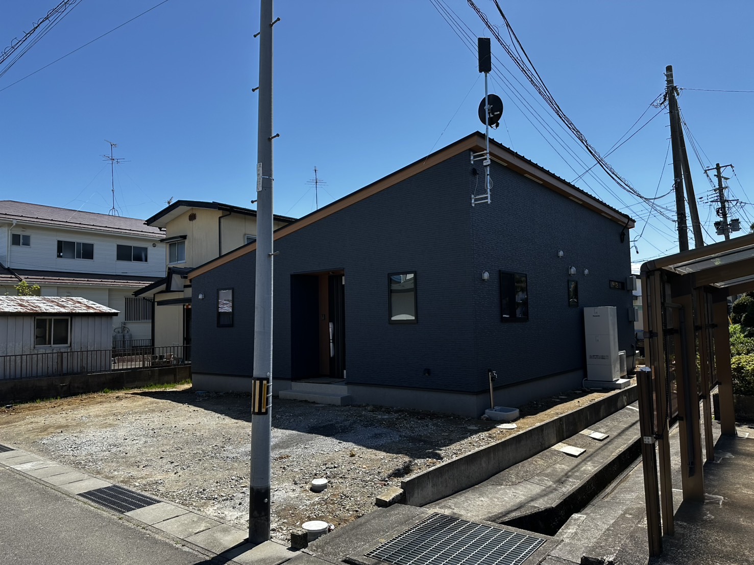 https://joy-house.info