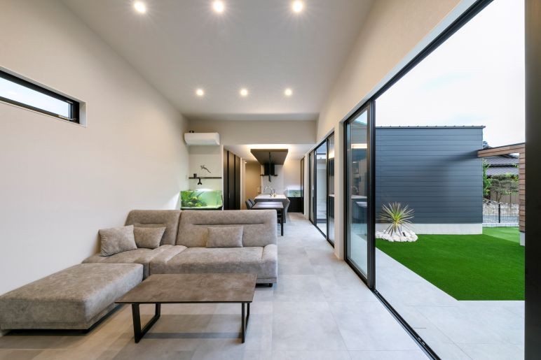 https://joy-house.info