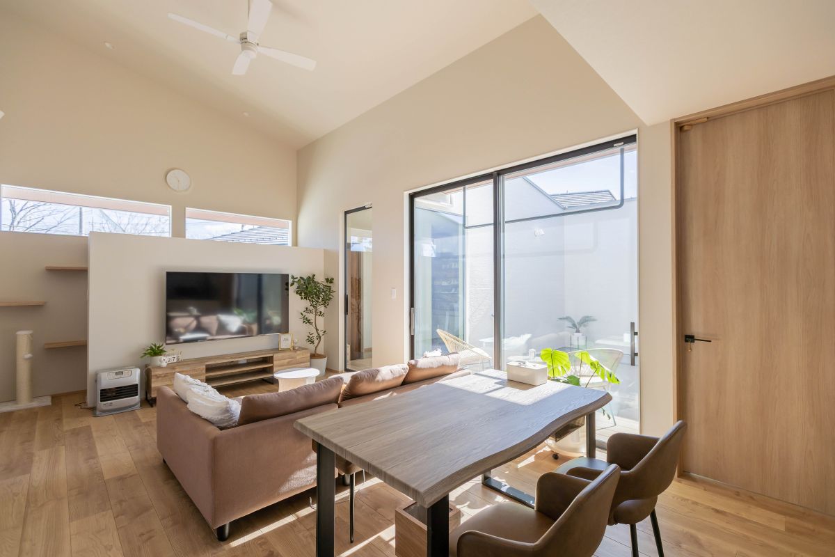 https://joy-house.info