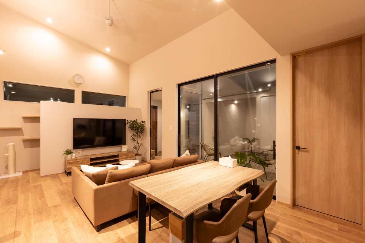 https://joy-house.info