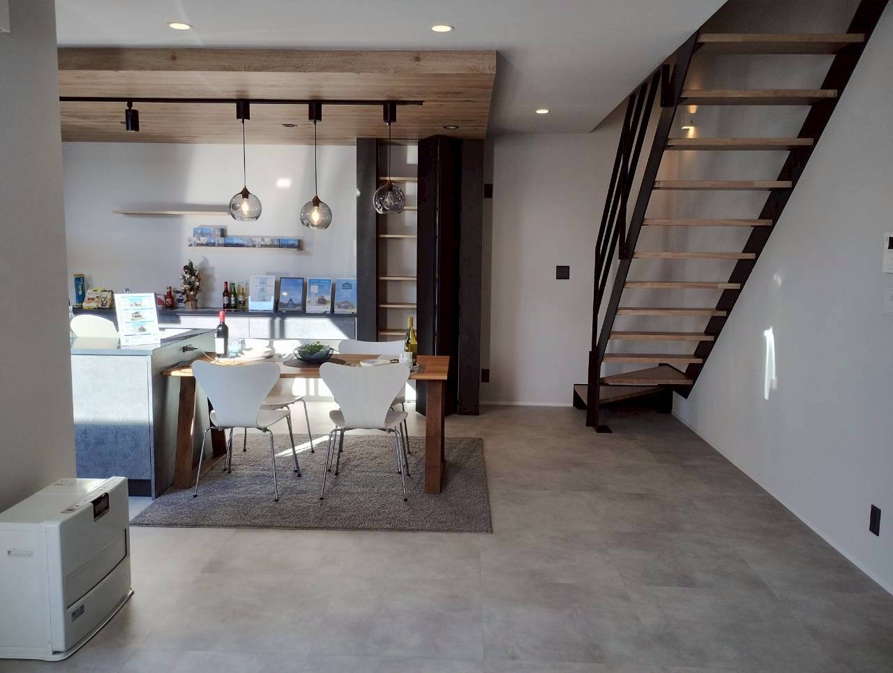 https://joy-house.info