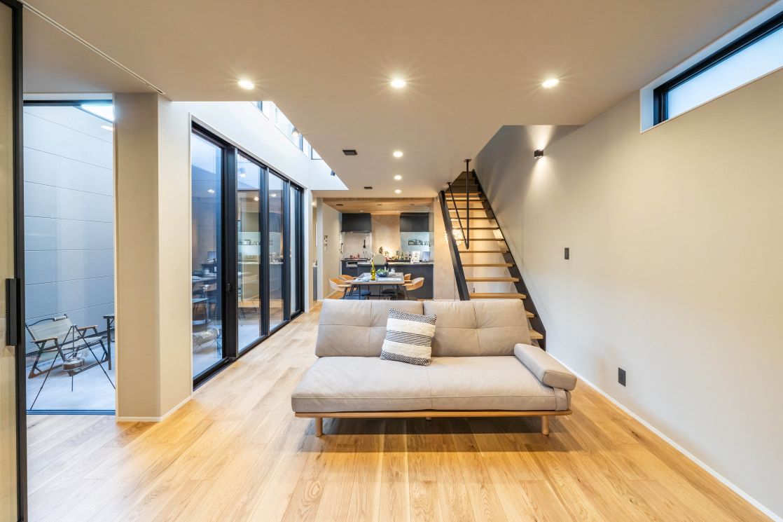 https://joy-house.info