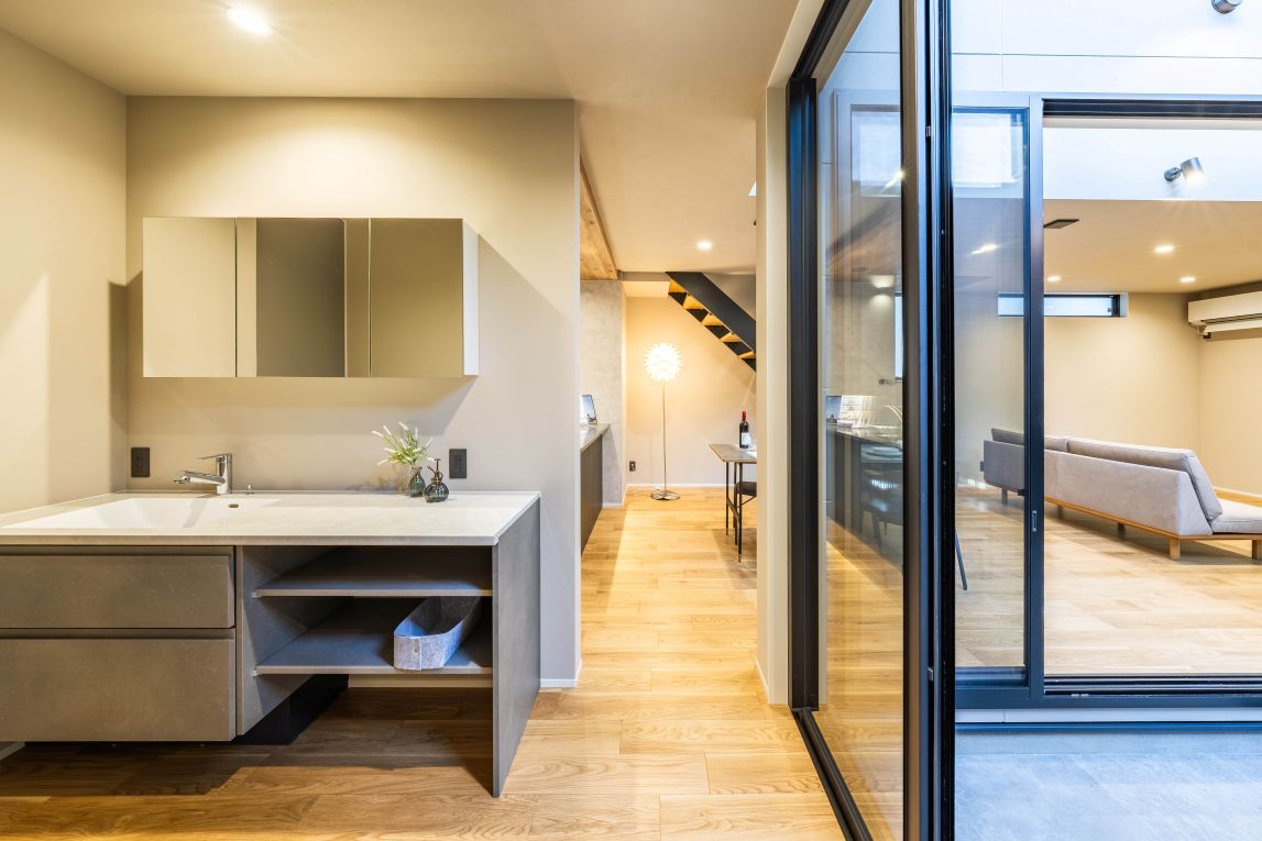 https://joy-house.info