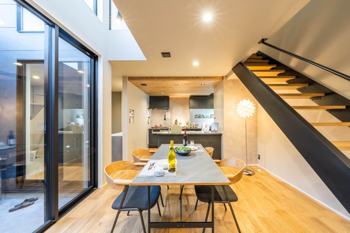 https://joy-house.info