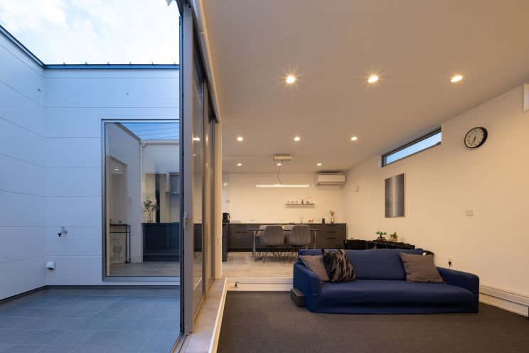 https://joy-house.info