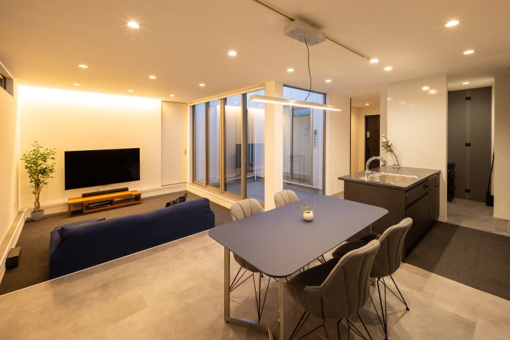 https://joy-house.info