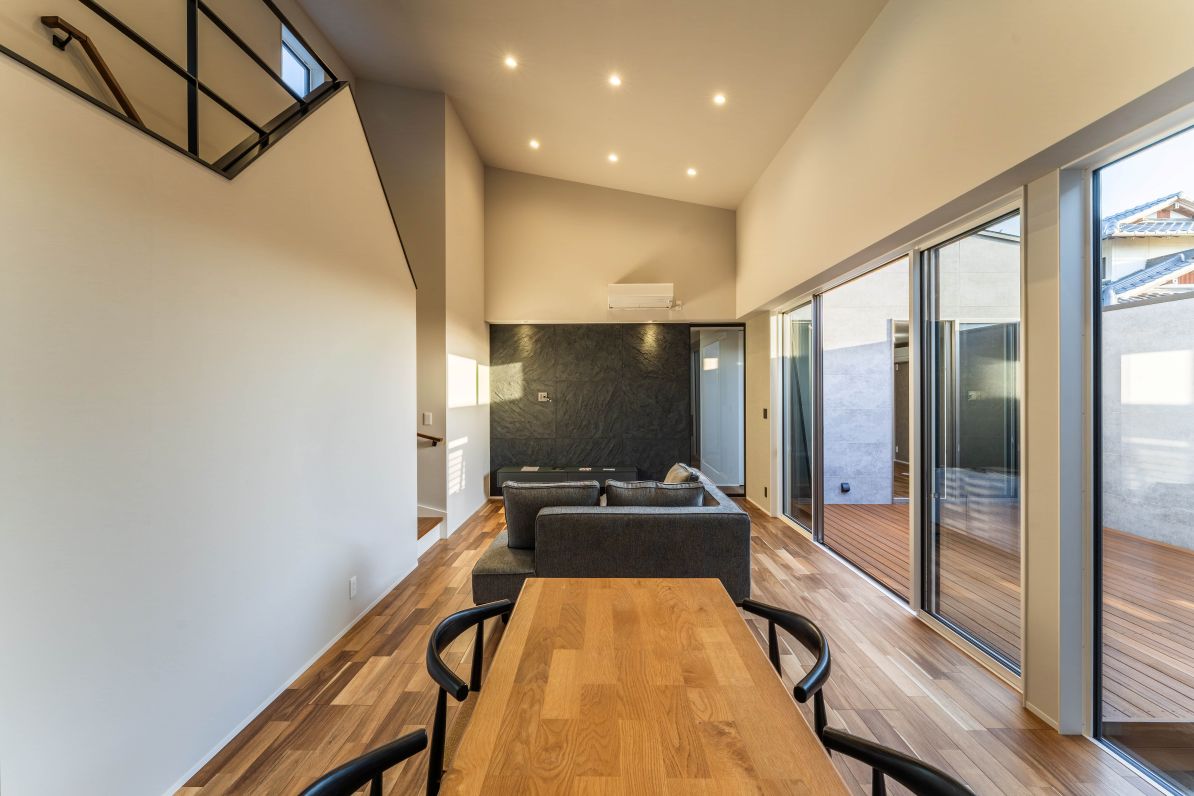 https://joy-house.info