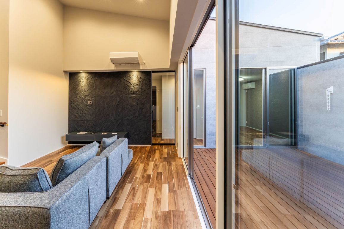 https://joy-house.info